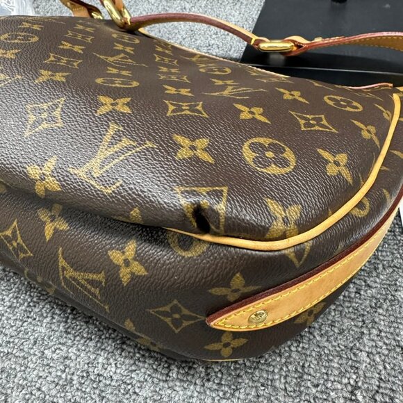 Louis Vuitton Tulum Brown Monogram Canvas Shoulder Bag 850-041425 - Picture 13 of 15
